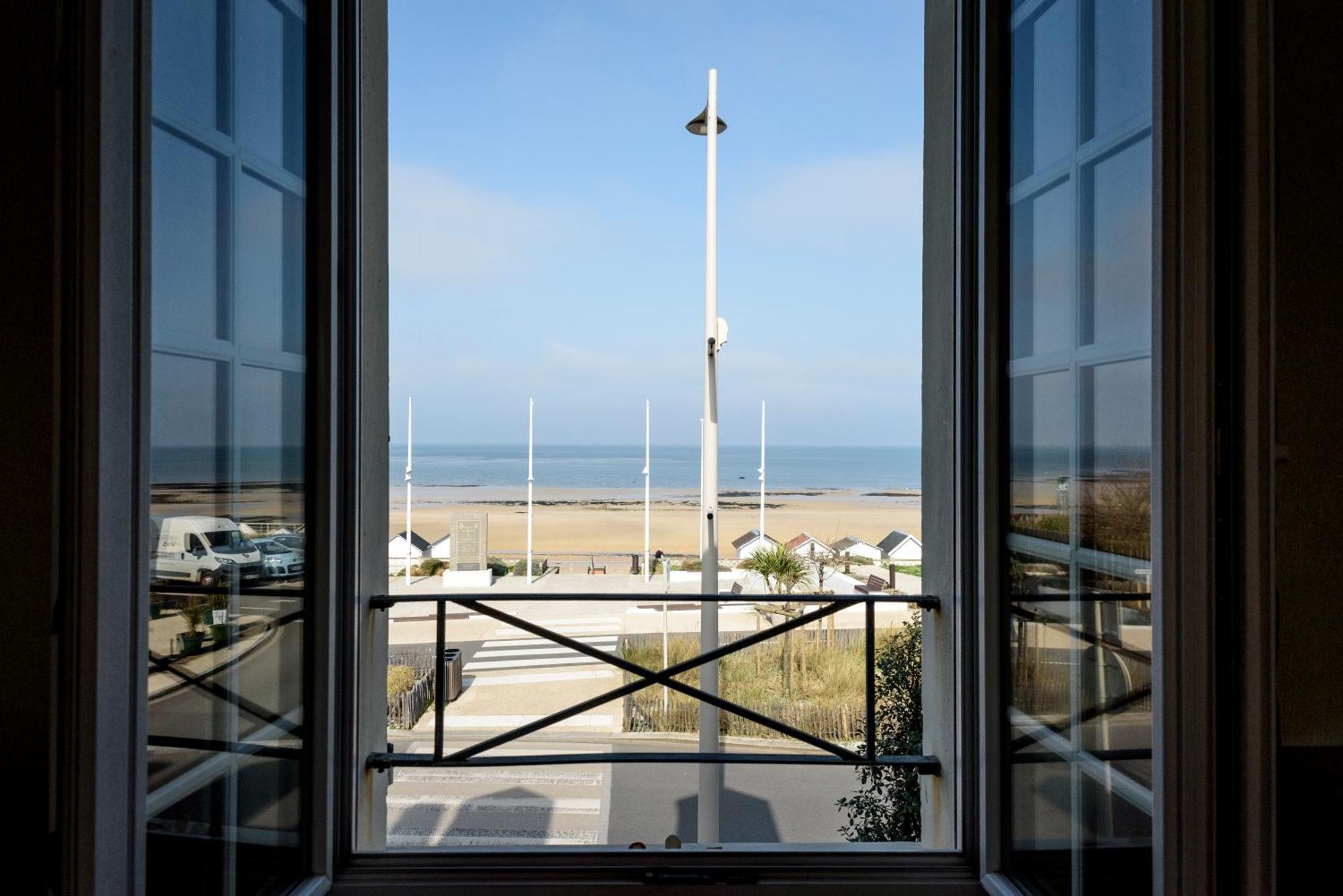 Maison Studios & Appartements Les 4 Vents Luc-sur-Mer Exterior photo